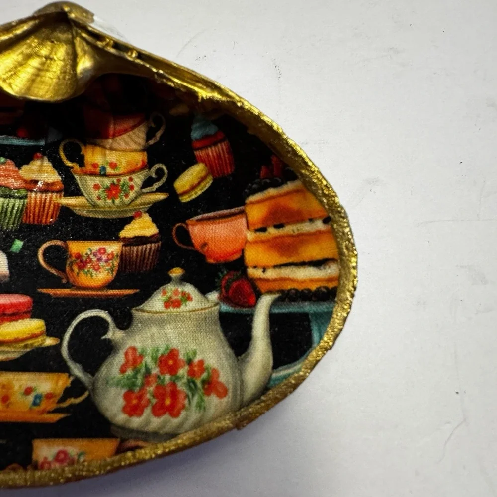 Decoupage Clam Shell Trinket Dish‎ Tea Time